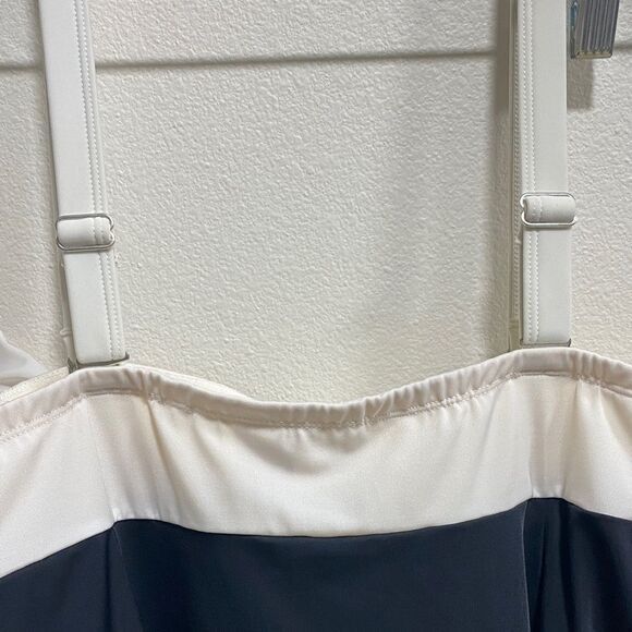 Roaman’s‎ Swim Black & White One Piece Swimdress 22W Bow Detail Built-in Bra - Picture 9 of 12